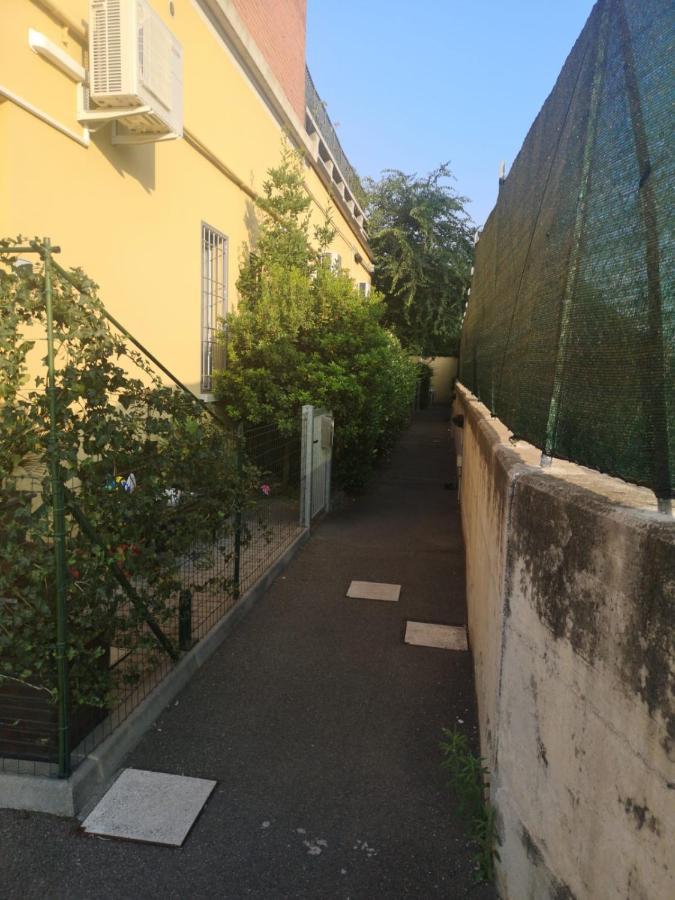 בולוניה Farolfi Apartments Ranzani מראה חיצוני תמונה